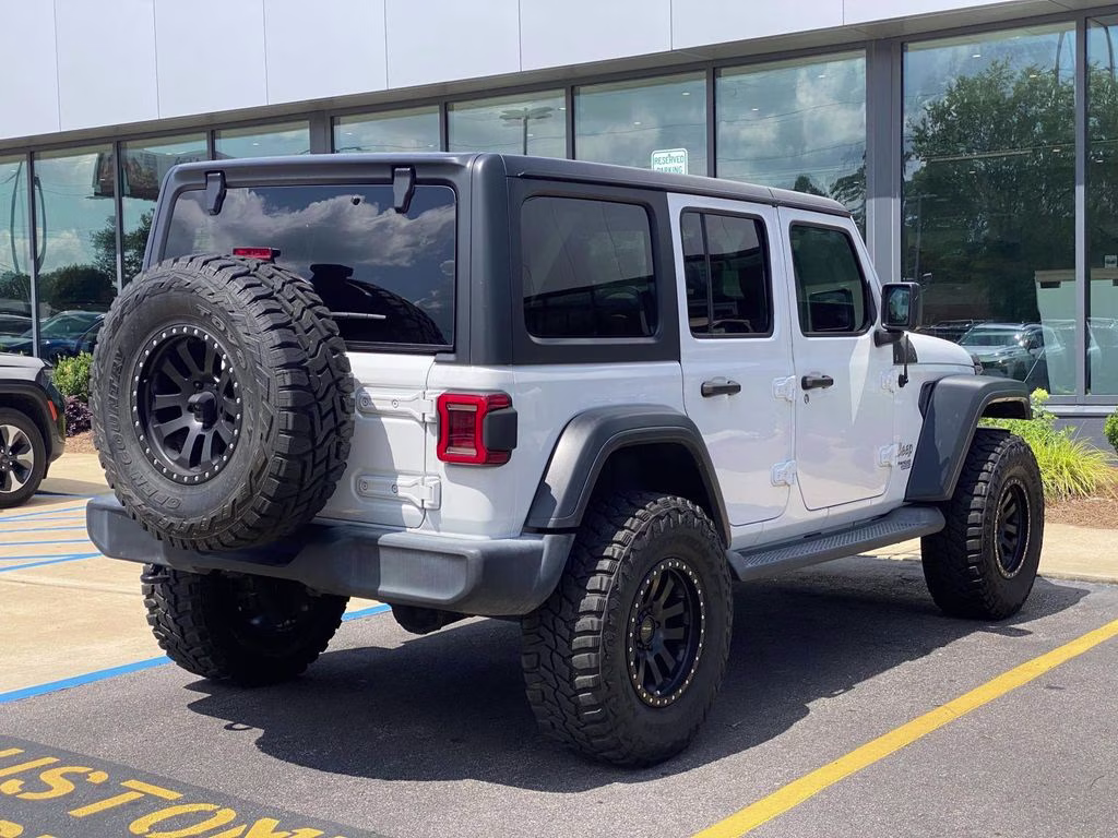 2019 Bright White Clearcoat Jeep Wrangler Unlimited Sport S 4X4 SUV