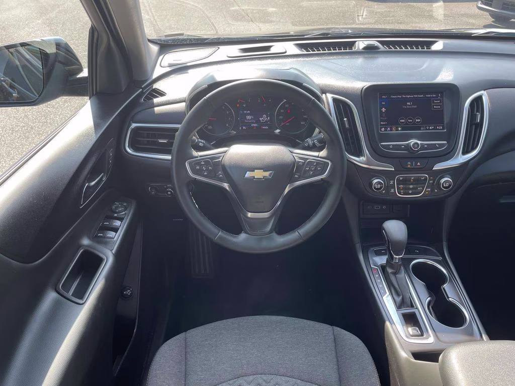 2024 Mosaic Black Metallic Chevrolet Equinox LT AWD SUV