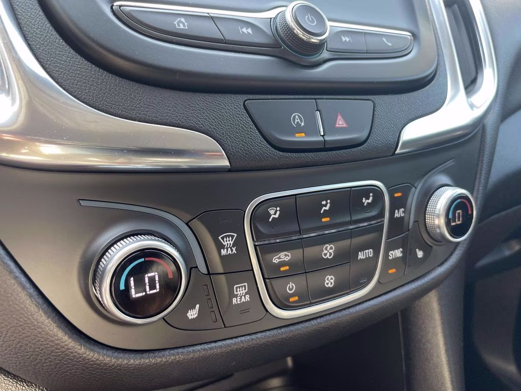 2024 Mosaic Black Metallic Chevrolet Equinox LT AWD SUV