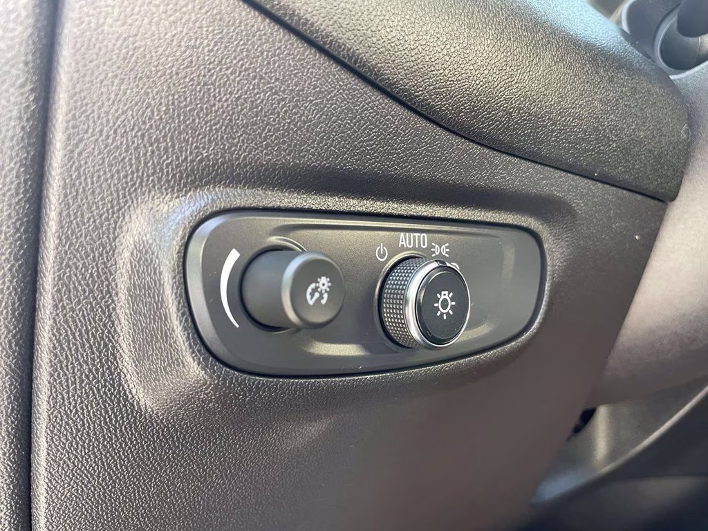 2024 Mosaic Black Metallic Chevrolet Equinox LT AWD SUV