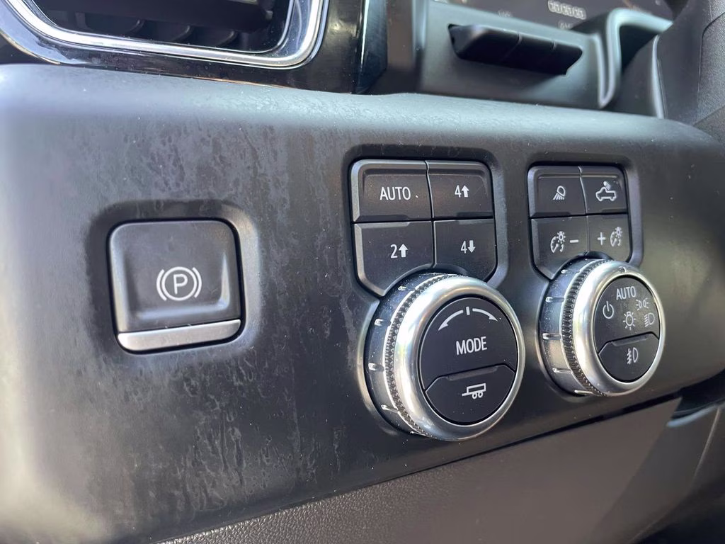 2023 Sterling Metallic GMC Sierra 1500 Denali 4X4 Truck