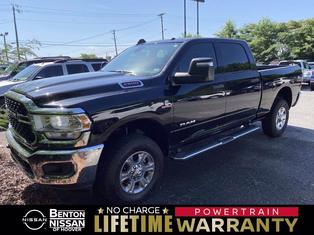 2024 Diamond Black Crystal Pearlcoat Ram 2500 Big Horn 4X4 Truck