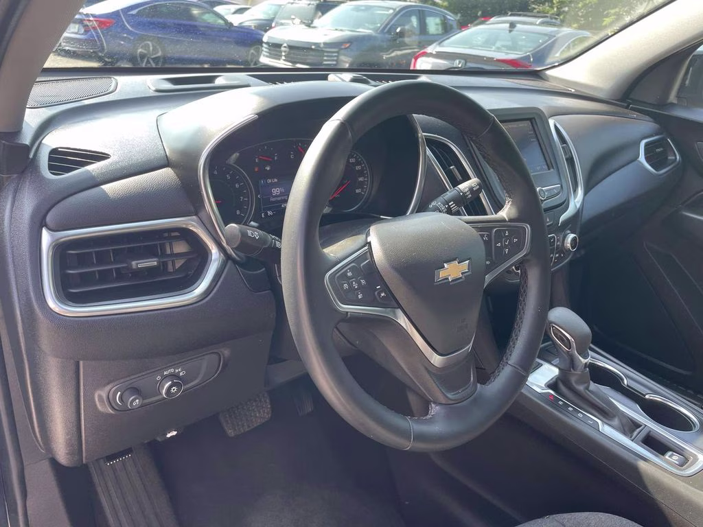 2024 Mosaic Black Metallic Chevrolet Equinox LT AWD SUV