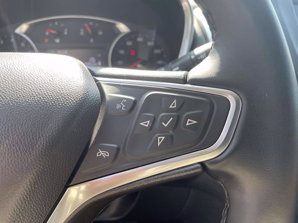 2024 Mosaic Black Metallic Chevrolet Equinox LT AWD SUV