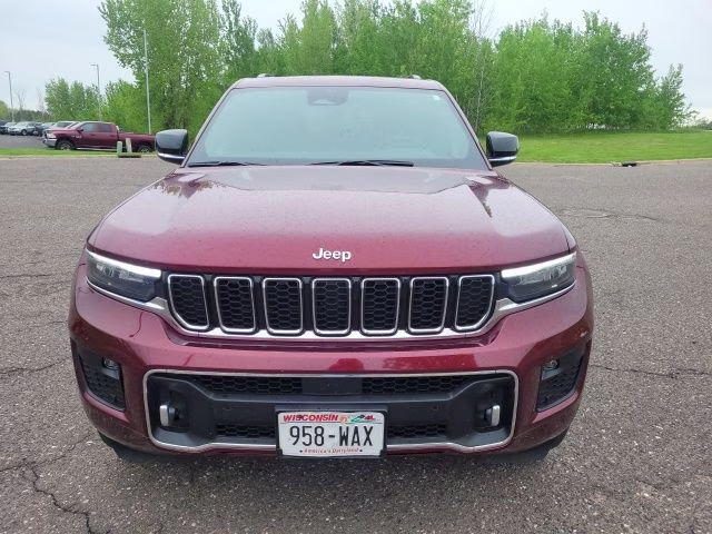 2023 Velvet Red Pearlcoat Jeep Grand Cherokee Overland 4X4 SUV