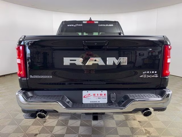 2026 Diamond Black Crystal Pearlcoat Ram 1500 Laramie 4X4 Truck