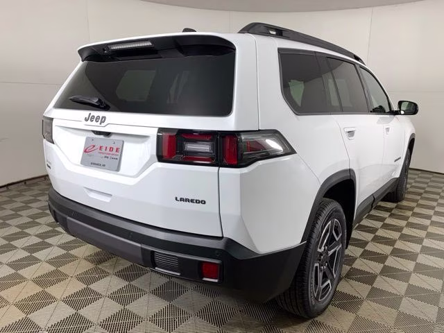 2026 Bright White Clearcoat Jeep Cherokee Laredo 4X4 SUV