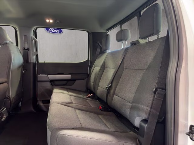 2026 Oxford White Ford Super Duty F-250 SRW XL 4X4 Truck