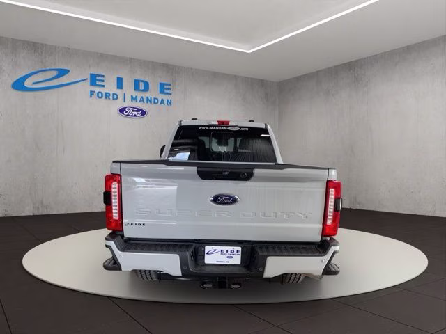 2026 Avalanche Ford Super Duty F-250 SRW XL 4X4 Truck