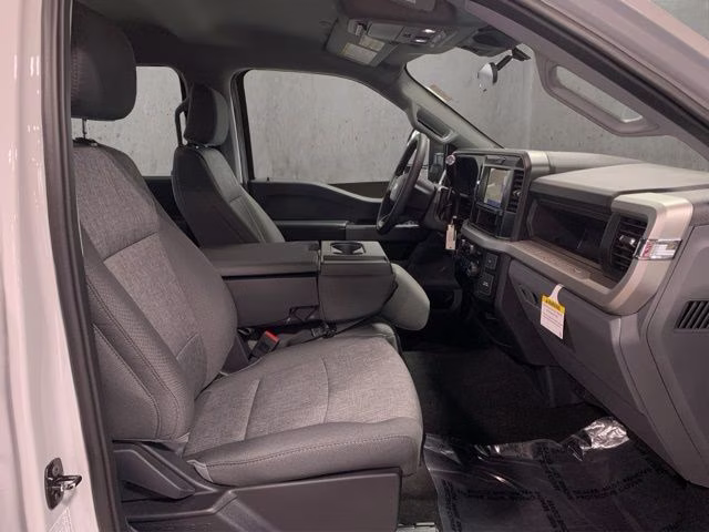 2026 Avalanche Ford Super Duty F-250 SRW XL 4X4 Truck