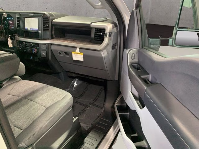 2026 Avalanche Ford Super Duty F-250 SRW XL 4X4 Truck