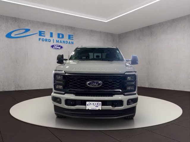 2026 Avalanche Ford Super Duty F-250 SRW XL 4X4 Truck