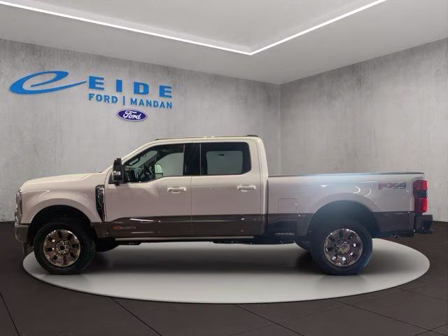 2026 Star White Metallic Tri-Coat Ford Super Duty F-350 SRW King Ranch 4X4 Truck