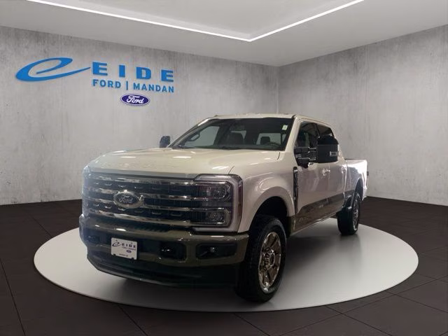 2026 Star White Metallic Tri-Coat Ford Super Duty F-350 SRW King Ranch 4X4 Truck