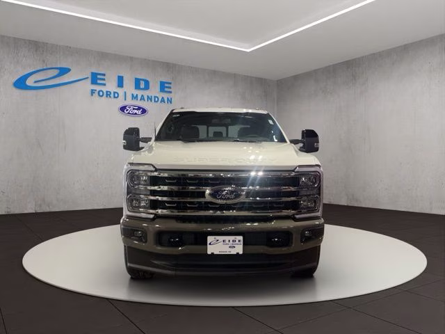 2026 Star White Metallic Tri-Coat Ford Super Duty F-350 SRW King Ranch 4X4 Truck