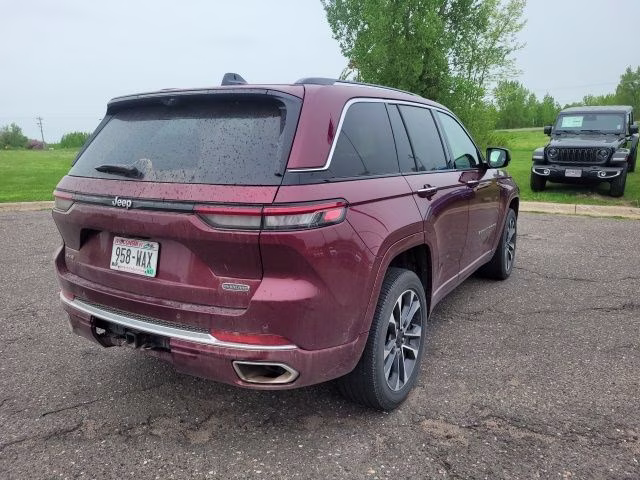 2023 Velvet Red Pearlcoat Jeep Grand Cherokee Overland 4X4 SUV