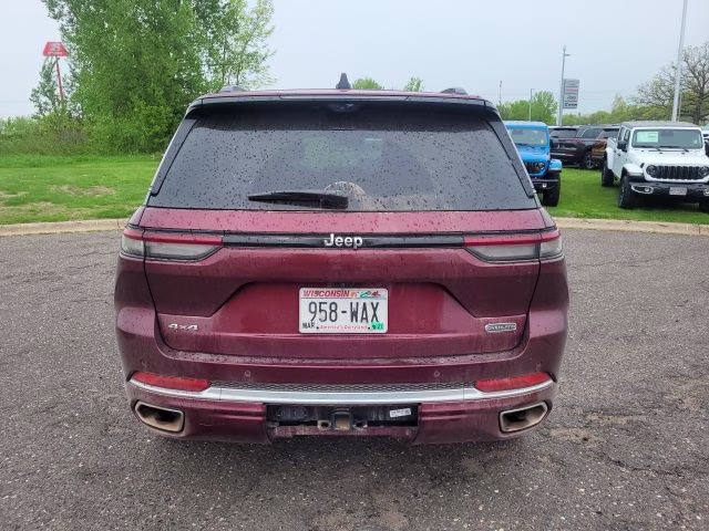 2023 Velvet Red Pearlcoat Jeep Grand Cherokee Overland 4X4 SUV