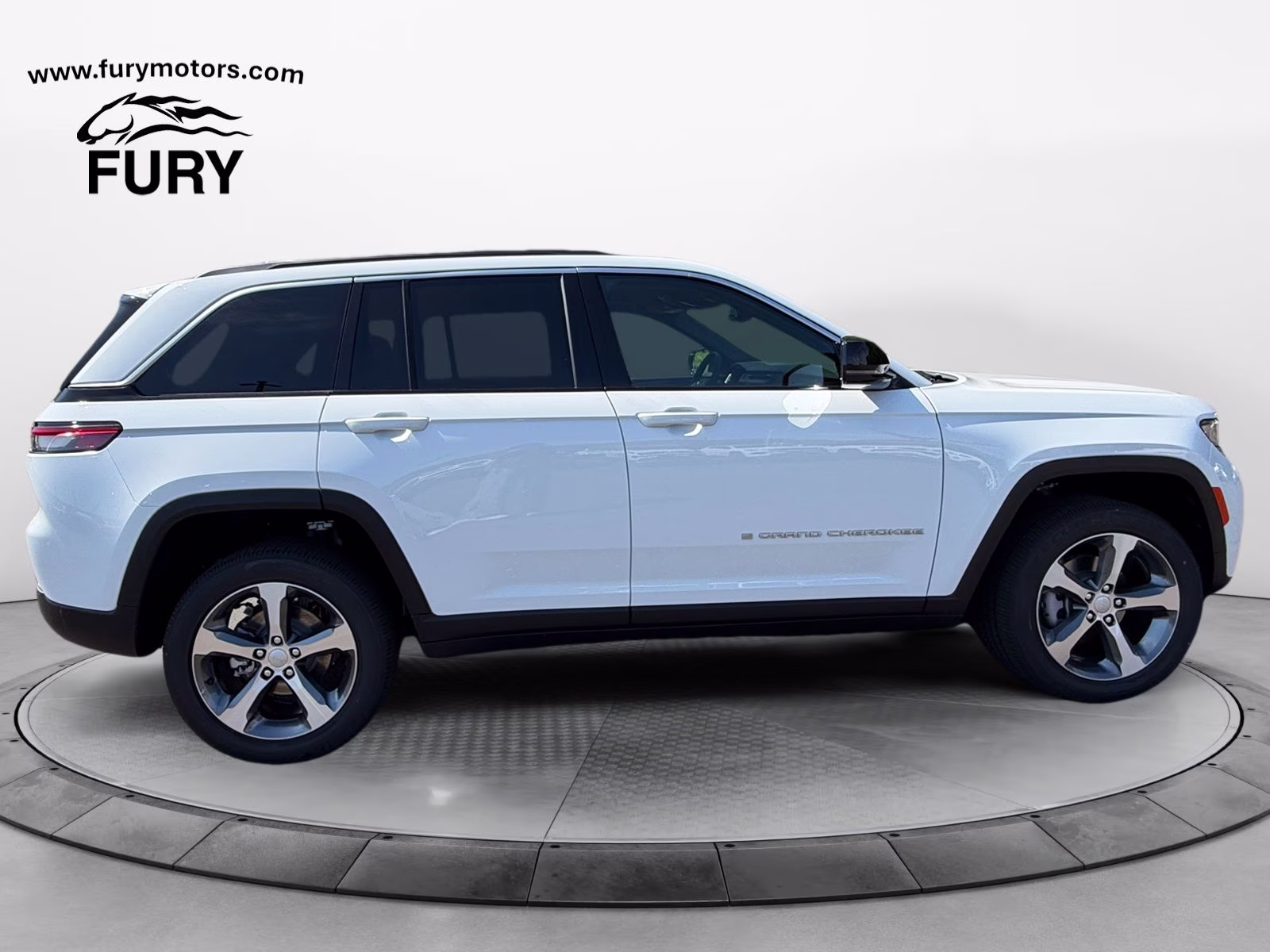 2026 Bright White Clearcoat Jeep Grand Cherokee Limited 4X4 SUV