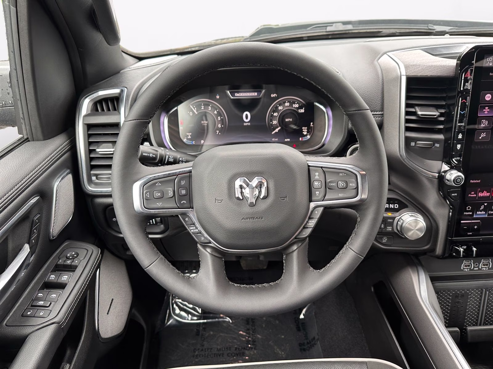 2026 Diamond Black Crystal Pearlcoat Ram 1500 Laramie 4X4 Truck