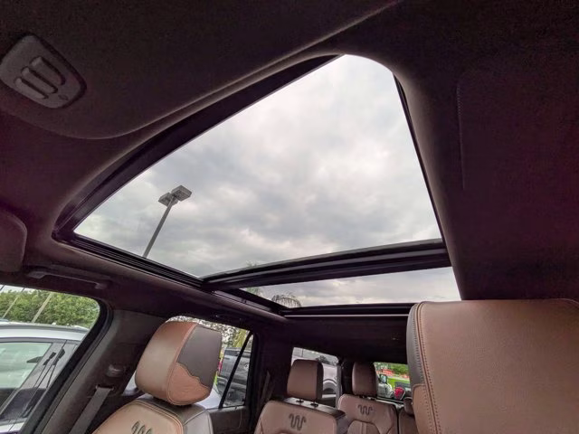 2023 Black Metallic Ford Expedition Max King Ranch 4X4 SUV