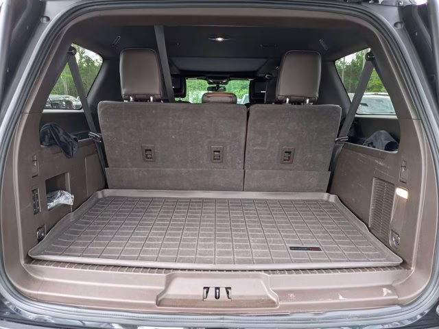 2023 Black Metallic Ford Expedition Max King Ranch 4X4 SUV