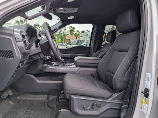 2026 Avalanche Ford F-150 XLT 4X4 Truck