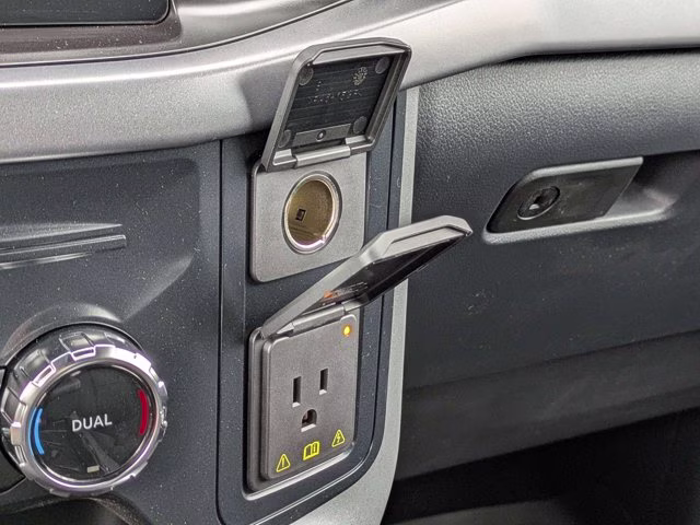 2026 Avalanche Ford F-150 XLT 4X4 Truck