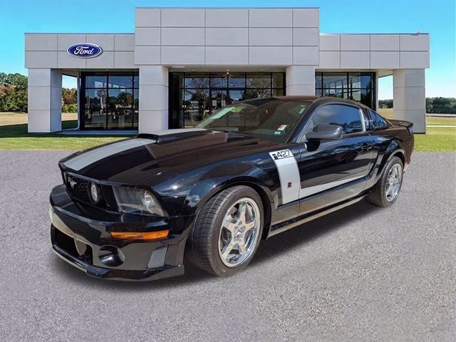 2007 Black Ford Mustang RWD Coupe