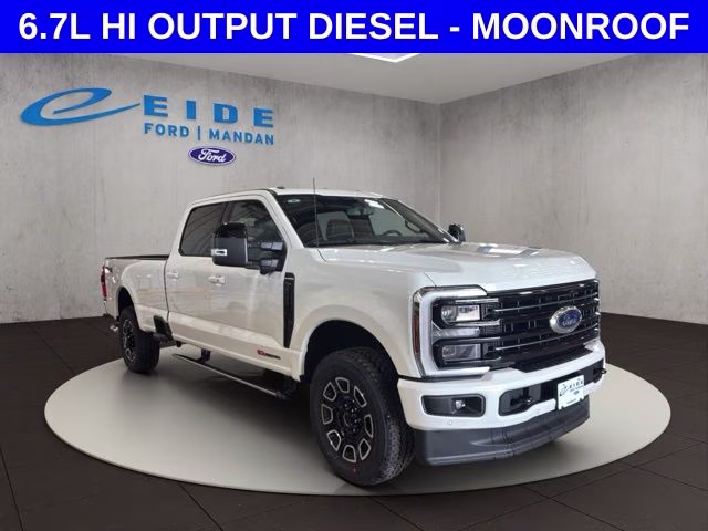 2026 Star White Metallic Tri-Coat Ford Super Duty F-350 SRW Platinum 4X4 Truck