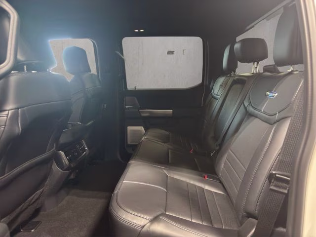 2026 Star White Metallic Tri-Coat Ford Super Duty F-350 SRW Platinum 4X4 Truck