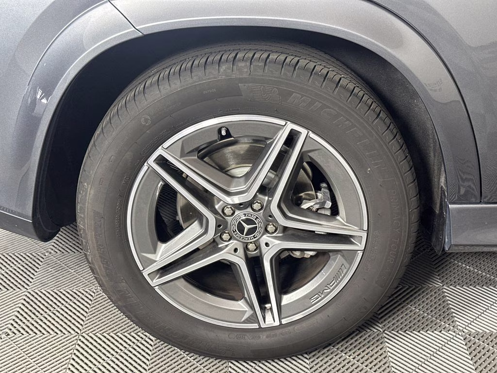 2023 Selenite Gray Metallic Mercedes-Benz GLE GLE 350 AWD SUV