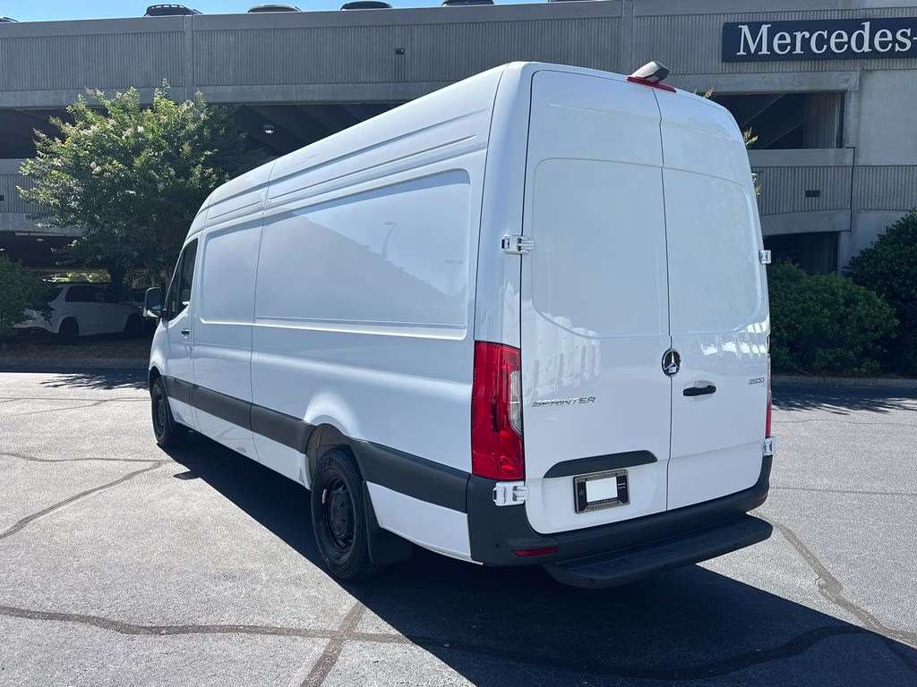 2026 Arctic Mercedes-Benz Sprinter 2500 Cargo 170 WB RWD Van