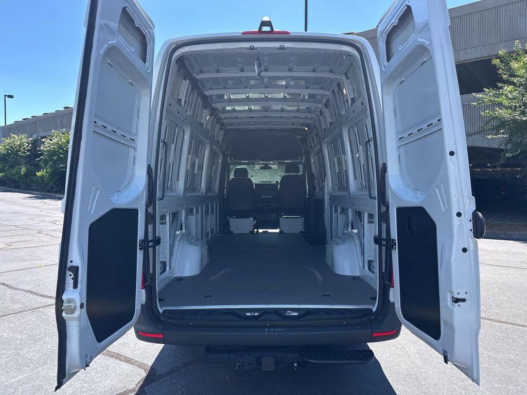 2025 Arctic Mercedes-Benz Sprinter 2500 Cargo 170 WB RWD Van