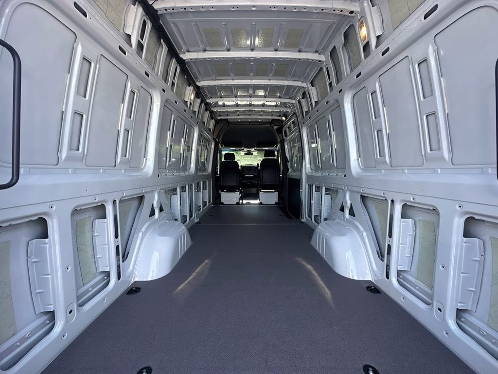2025 Arctic Mercedes-Benz Sprinter 2500 Cargo 170 WB RWD Van