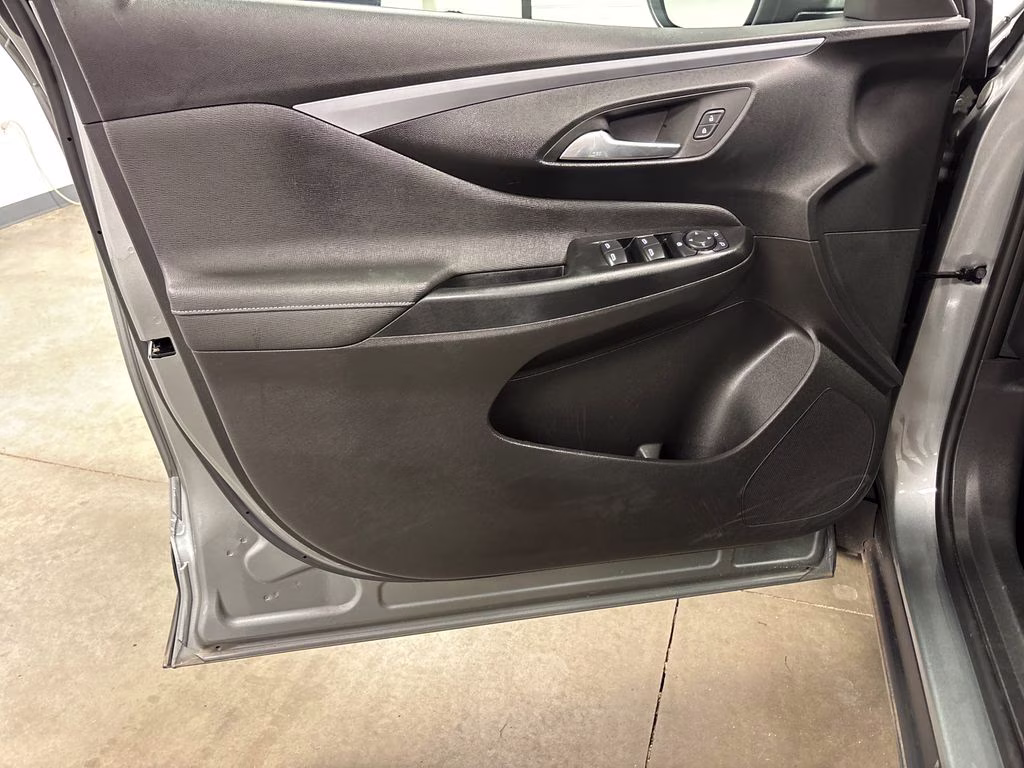 2025 Moonstone Gray Metallic Buick Envista Preferred FWD SUV