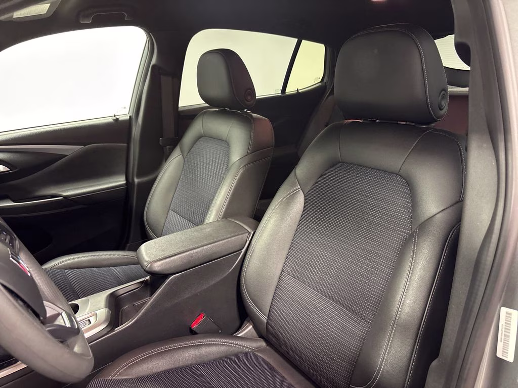 2025 Moonstone Gray Metallic Buick Envista Preferred FWD SUV