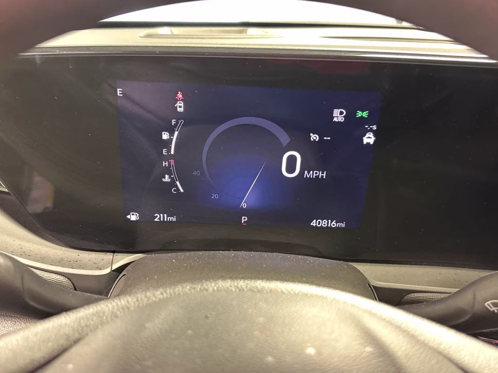 2025 Moonstone Gray Metallic Buick Envista Preferred FWD SUV