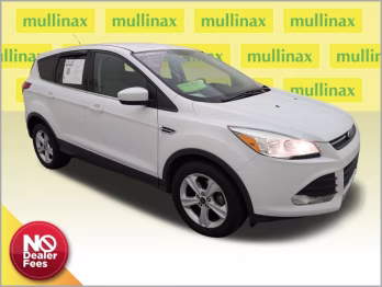 2014 Oxford White Ford Escape SE FWD SUV