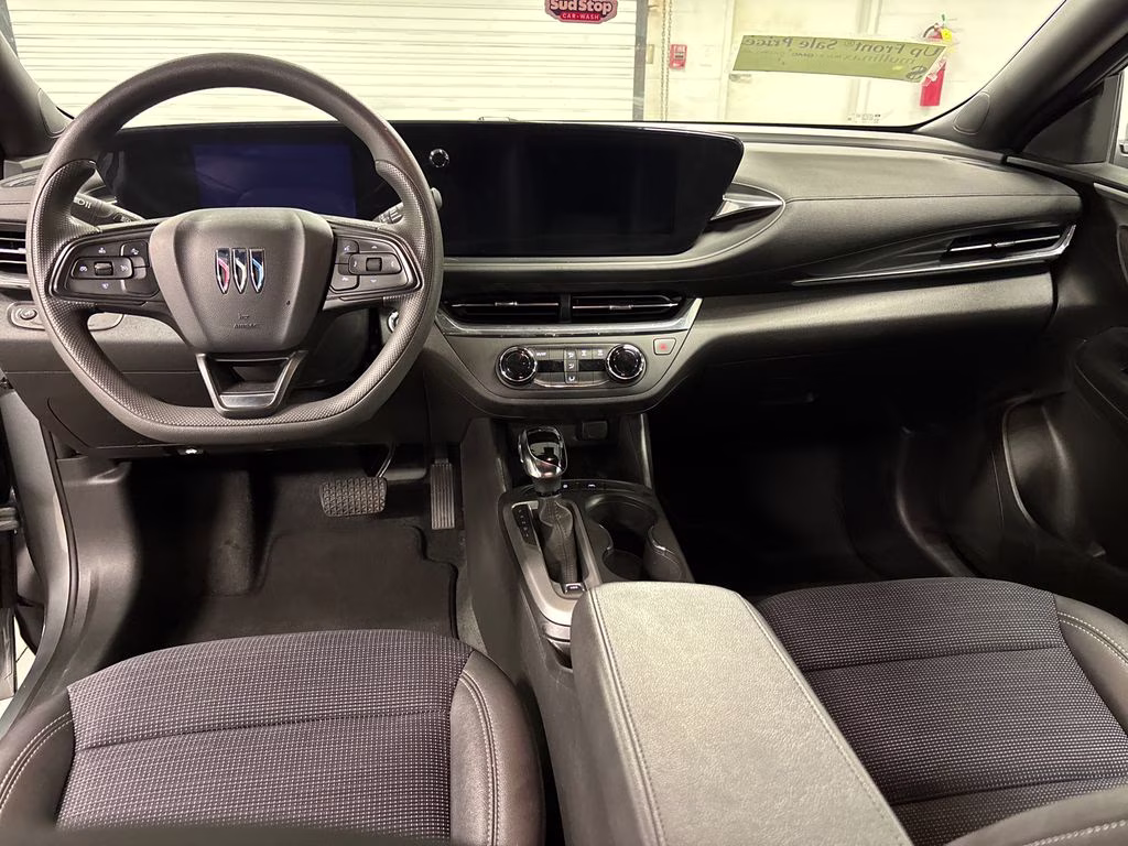 2025 Moonstone Gray Metallic Buick Envista Preferred FWD SUV