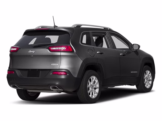 2016 Brilliant Black Crystal Pearlcoat Jeep Cherokee Latitude FWD SUV