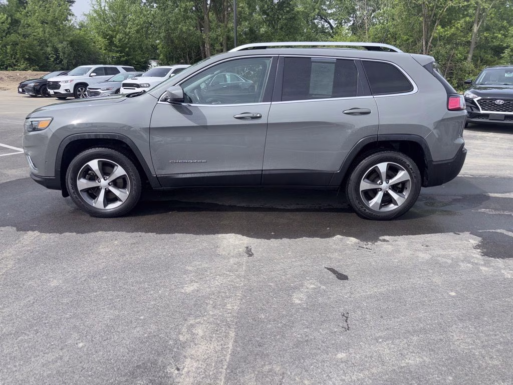 2021 Sting-Gray Clearcoat Jeep Cherokee Limited 4X4 SUV
