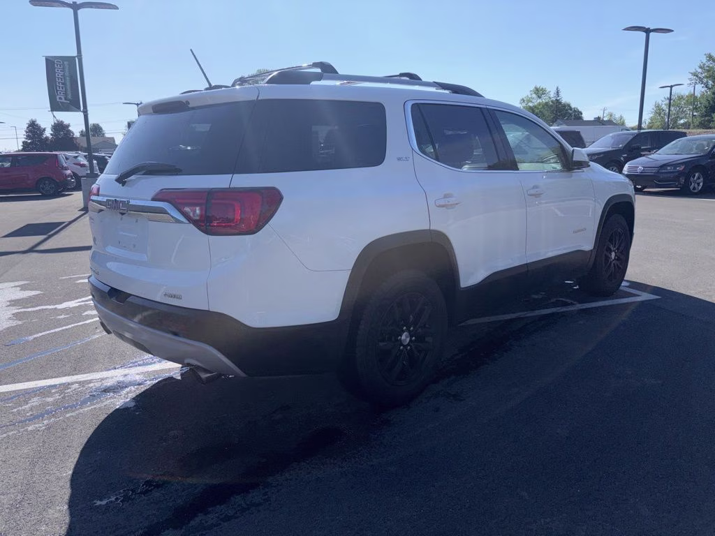 2019 Summit White GMC Acadia SLT-1 AWD SUV