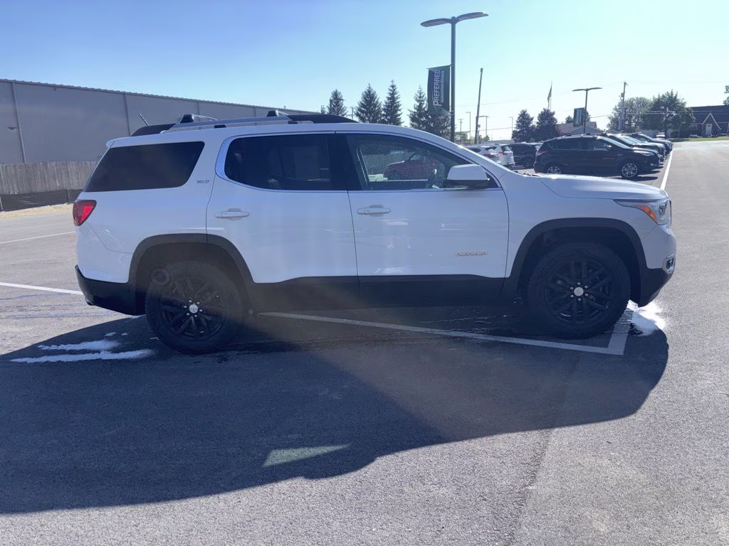 2019 Summit White GMC Acadia SLT-1 AWD SUV