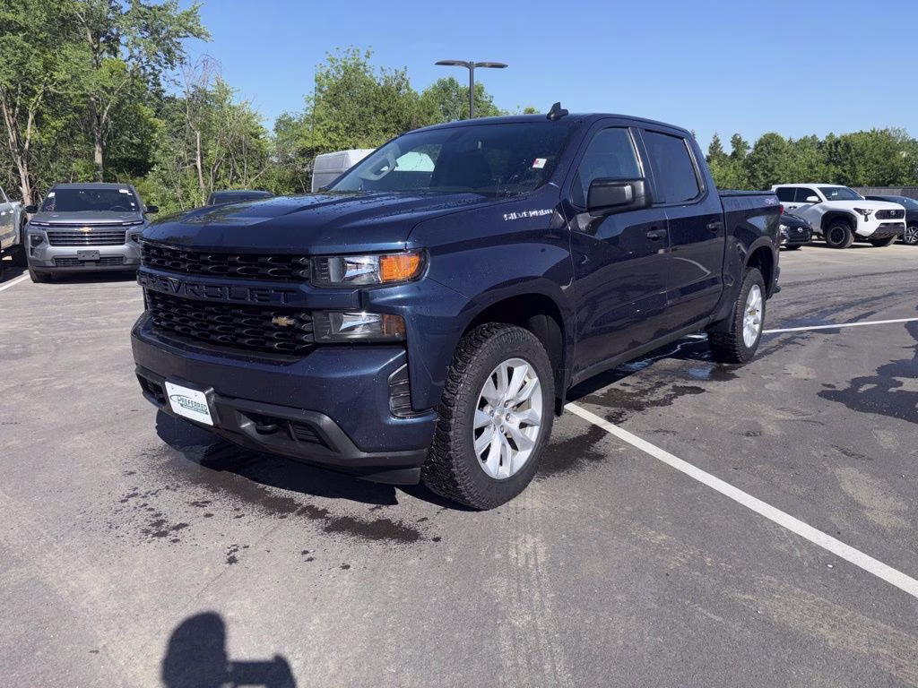 2021 Northsky Blue Metallic Chevrolet Silverado 1500 Custom 4X4 Truck