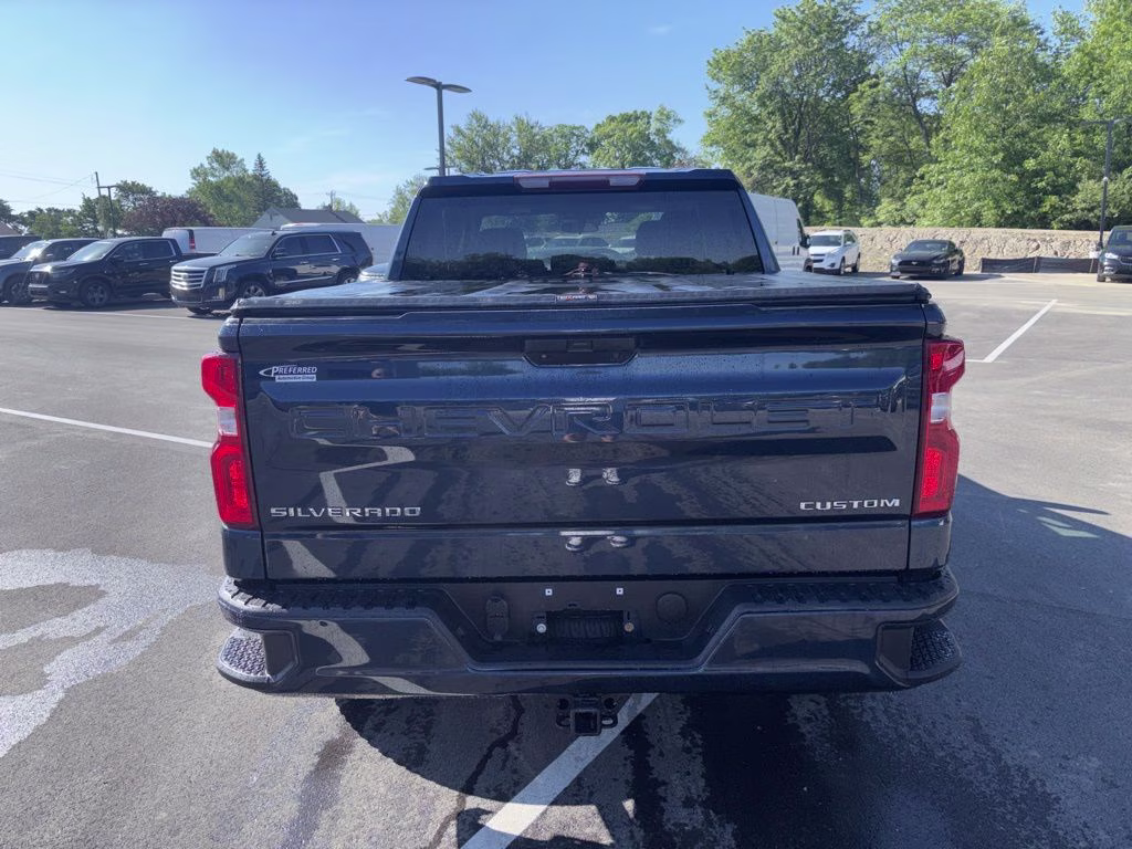 2021 Northsky Blue Metallic Chevrolet Silverado 1500 Custom 4X4 Truck