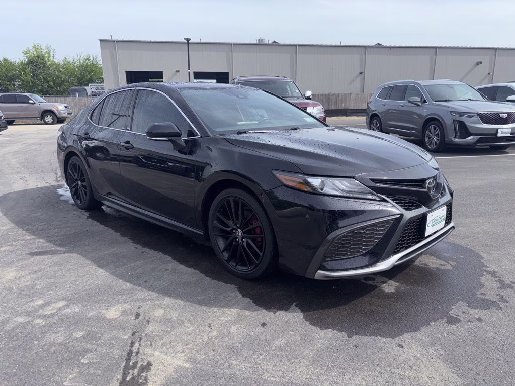 2021 Midnight Black Metallic Toyota Camry XSE FWD Sedan