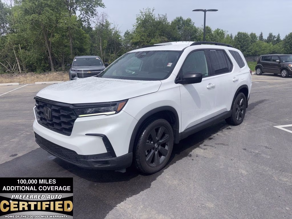 2025 Honda Pilot Sport AWD's photo