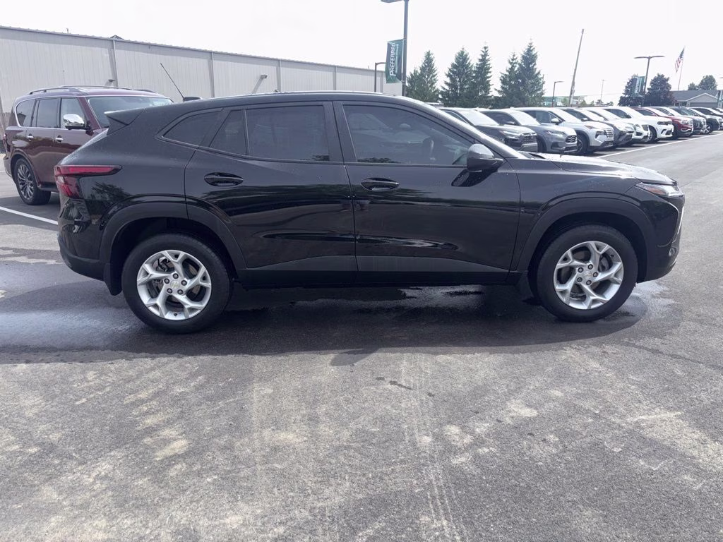 2024 Mosaic Black Metallic Chevrolet Trax LS FWD SUV