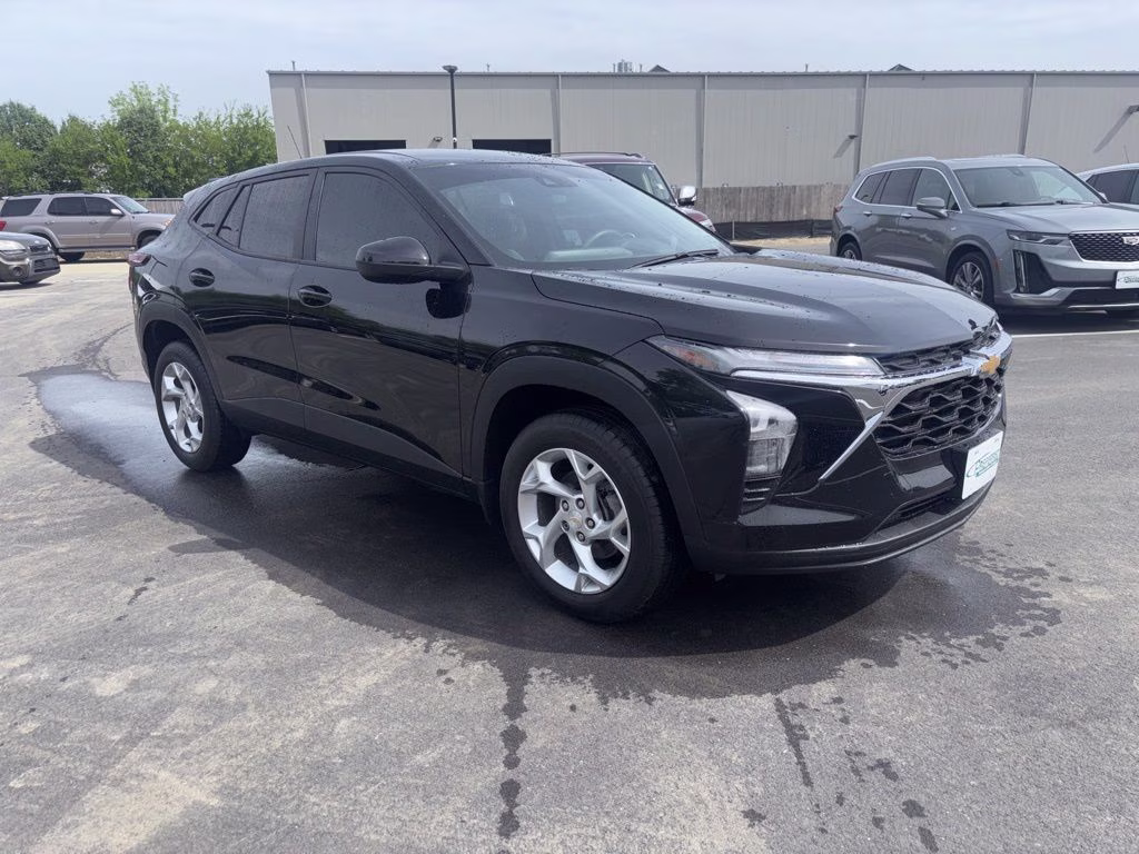 2024 Mosaic Black Metallic Chevrolet Trax LS FWD SUV