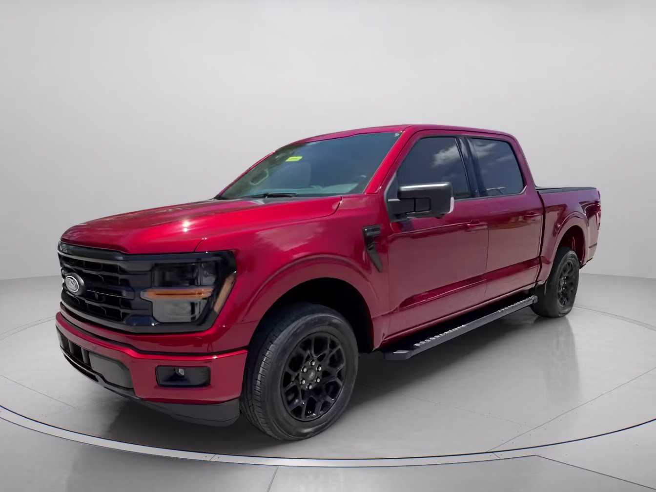 2026 Ruby Red Metallic Tinted Clearcoat Ford F-150 XLT Crew Cab Pickup RWD Truck